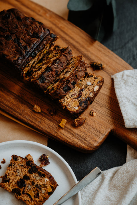 Notre gâteau aux fruits et au rhum épicé